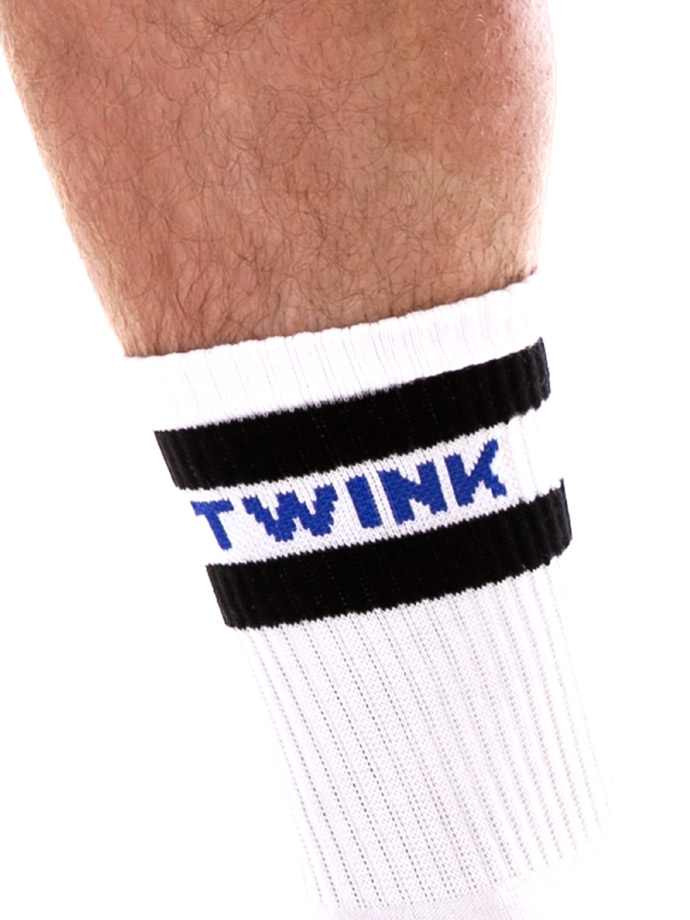 https://www.poppers-schweiz.com/shop/images/product_images/popup_images/91602-fetish-half-socks-twink-white-black-barcode-berlin__1.jpg
