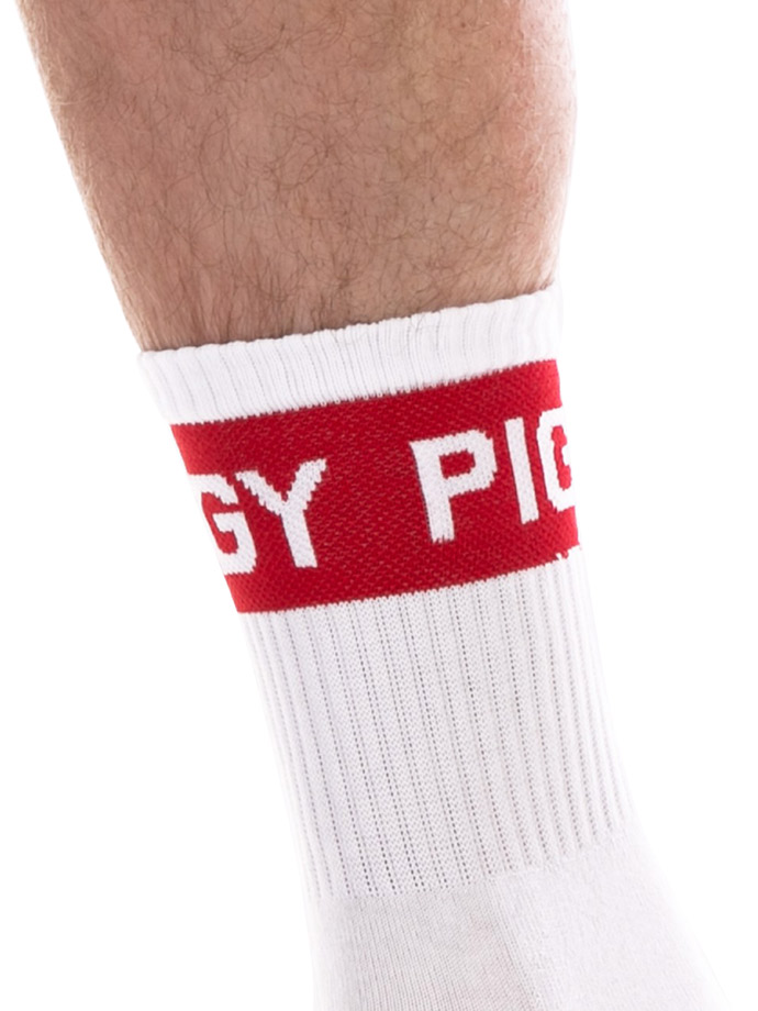 https://www.poppers-schweiz.com/shop/images/product_images/popup_images/barcode-berlin-piggy-socks-white-red__1.jpg