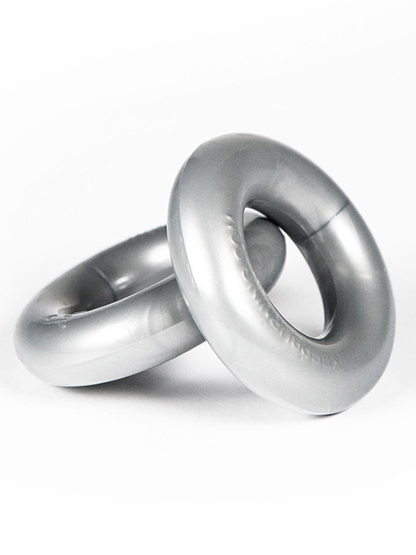 https://www.poppers-schweiz.com/shop/images/product_images/popup_images/zz01s-silver-zizi-top-cockring-tpr-penisring.jpg